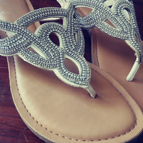 Fergie sandals - Picture 3 of 3